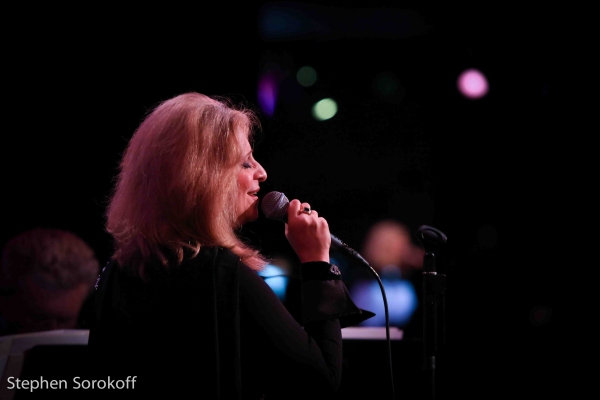 Photo Coverage: Julie Budd Plays The Metropolitan Room Image