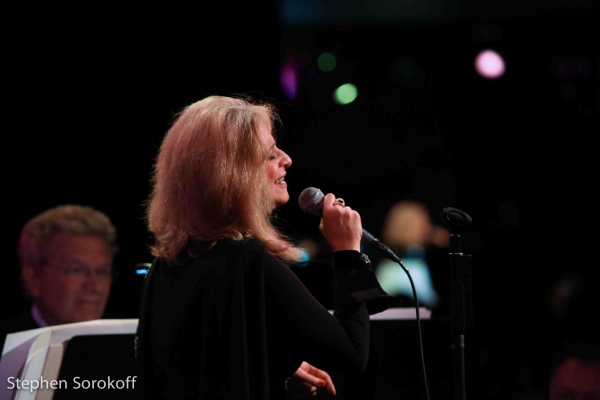 Photo Coverage: Julie Budd Plays The Metropolitan Room Image