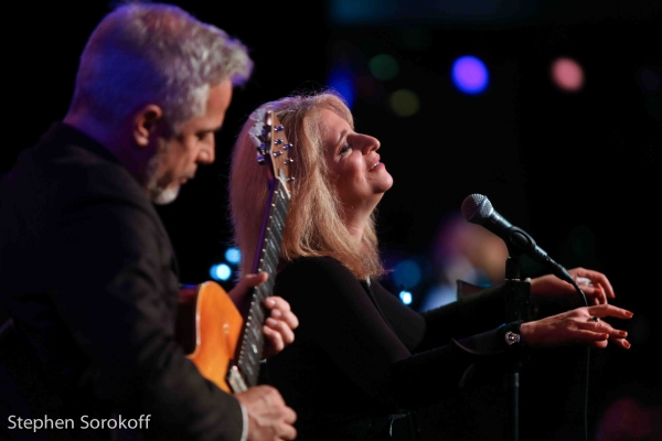 Photo Coverage: Julie Budd Plays The Metropolitan Room Image