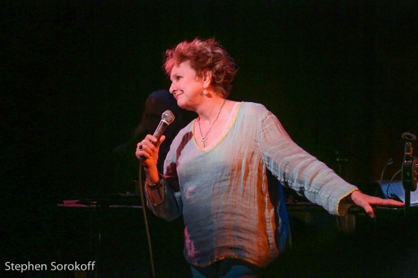 Photo Coverage: Jamie deRoy Brings Her Friends to Broadway at Birdland Image