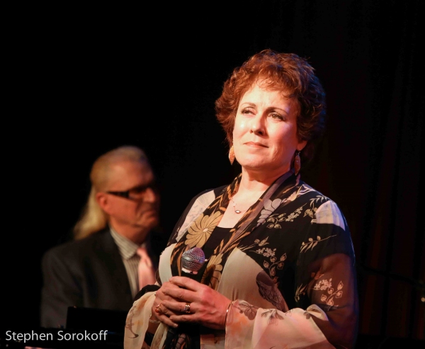 Photo Coverage: Jamie deRoy Brings Her Friends to Broadway at Birdland Image
