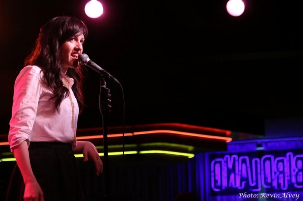 Photo Flash: Lena Hall, Hugh Panaro and More Join Jamie deRoy at Birdland Image