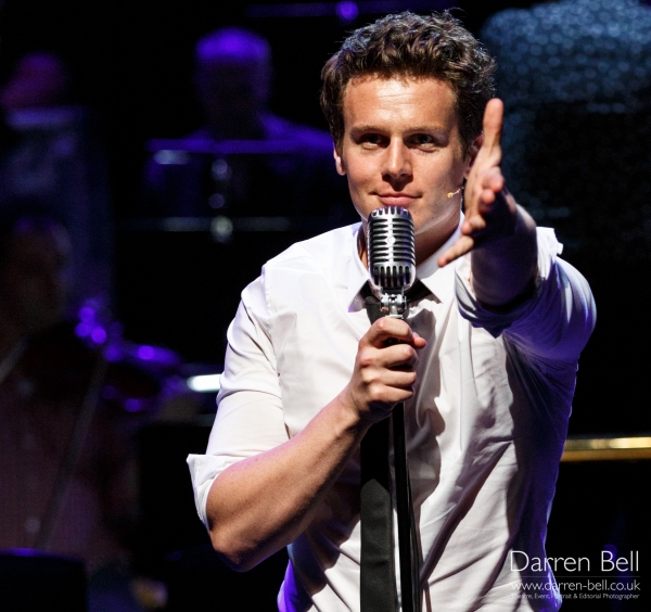 Photo Flash: Jonathan Groff, Hannah Waddingham, Cynthia Erivo and More Perform 'HOW TO SUCCEED...' in London Image