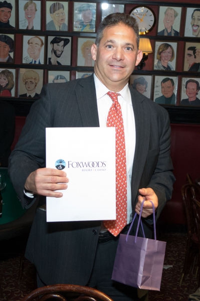 Photo Flash: BROADWAY BETS Raises $137,200 for BC/EFA Image