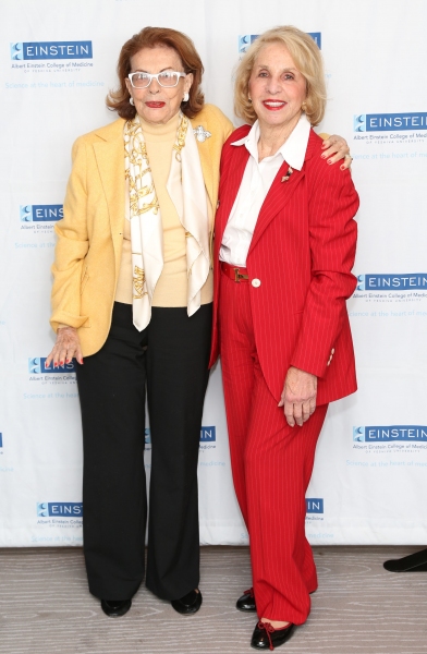 Photo Flash: Candice Bergen, Renee Fleming Honored by Einstein College of Medicine 