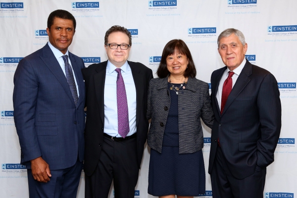 Photo Flash: Candice Bergen, Renee Fleming Honored by Einstein College of Medicine Image