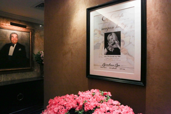 Photo Coverage: Megan Hilty Returns To Cafe Carlyle 