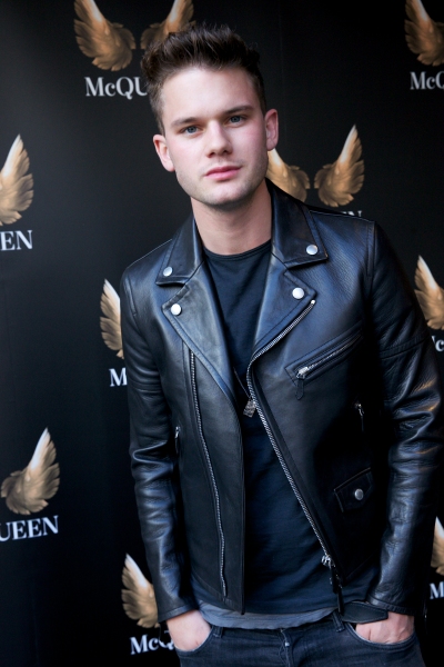 Photo Flash: McQUEEN, Starring Stephen Wight and Dianna Agron, Celebrates Opening Night at the St. James Image
