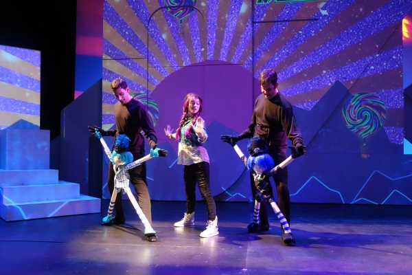 Photo Flash: First Look at SCR's OZ 2.5 Image