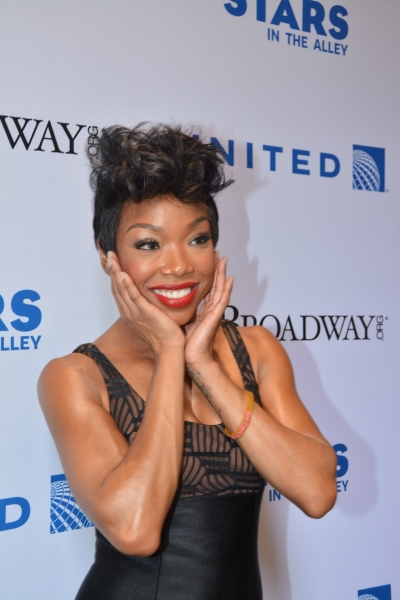 Photo Coverage: Hangin' with the Stars of 2015 Stars In The Alley! Image