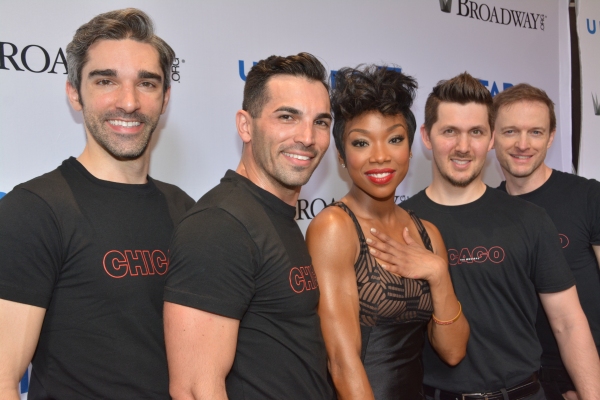 Photo Coverage: Hangin' with the Stars of 2015 Stars In The Alley! Image