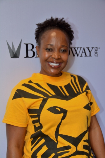 Photo Coverage: Hangin' with the Stars of 2015 Stars In The Alley! Image