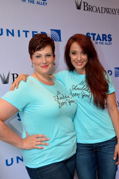 Photo Coverage: Hangin' with the Stars of 2015 Stars In The Alley! Image