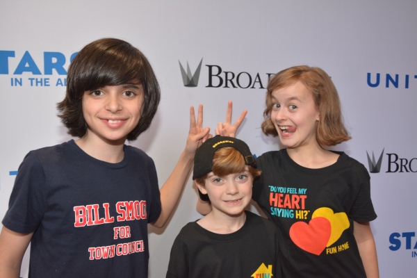 Photo Coverage: Hangin' with the Stars of 2015 Stars In The Alley! Image