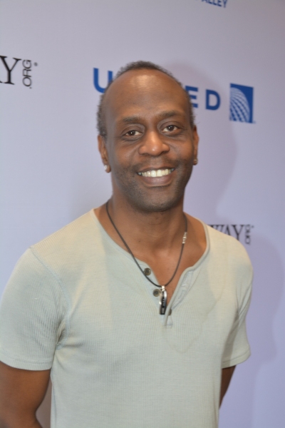 Photo Coverage: Hangin' with the Stars of 2015 Stars In The Alley! Image
