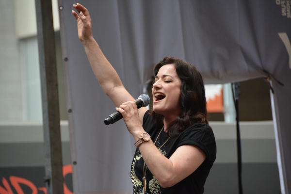 Photo Coverage: Hangin' with the Stars of 2015 Stars In The Alley! Image