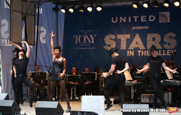 Photo Coverage: Singin' in the Street! Broadway Unites for Another Year of Stars in the Alley - Part One Image