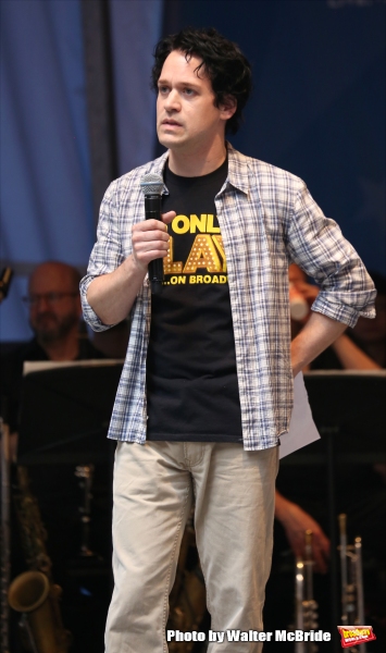 Photo Coverage: Singin' in the Street! Broadway Unites for Another Year of Stars in the Alley - Part Two 