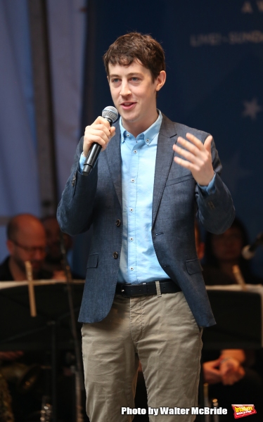 Photo Coverage: Singin' in the Street! Broadway Unites for Another Year of Stars in the Alley - Part Two Image
