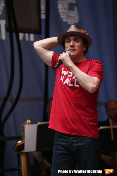 Photo Coverage: Singin' in the Street! Broadway Unites for Another Year of Stars in the Alley - Part Two Image