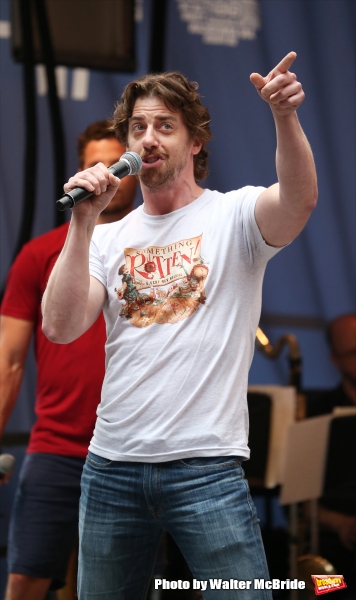 Photo Coverage: Singin' in the Street! Broadway Unites for Another Year of Stars in the Alley - Part Two Image