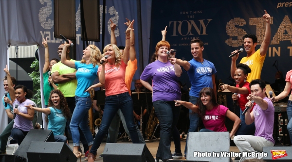 Photo Coverage: Singin' in the Street! Broadway Unites for Another Year of Stars in the Alley - Part Two Image