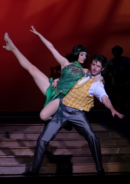 Photo Flash: First Look at San Diego Musical Theatre's SINGIN' IN THE RAIN Image