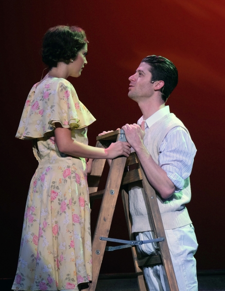 Photo Flash: First Look at San Diego Musical Theatre's SINGIN' IN THE RAIN Image