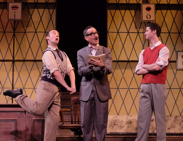 Photo Flash: First Look at San Diego Musical Theatre's SINGIN' IN THE RAIN Image