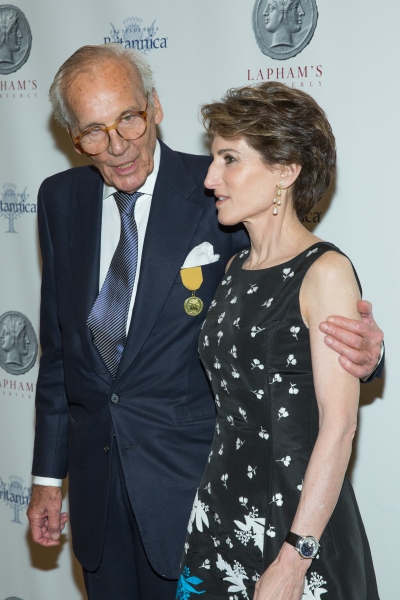 Photo Flash: Jonathan Groff, Tyne Daly and More at Lapham's Quarterly DECADES BALL: THE 1780s Image