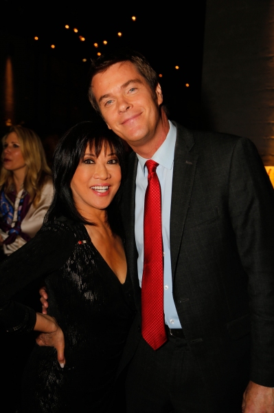Photo Flash: Tommy Tune, Shannon Elizabeth and More Celebrate Tamsen Fadal's 'THE NEW SINGLE' Book Launch Image
