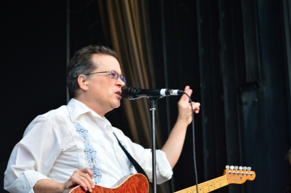 Photo Coverage: BARENAKED LADIES, VIOLENT FEMMES and Colin Hay 