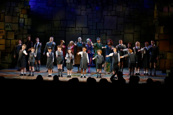 LOS ANGELES, CA - JUNE 7:  The cast during the curtain call for the opening night per Photo