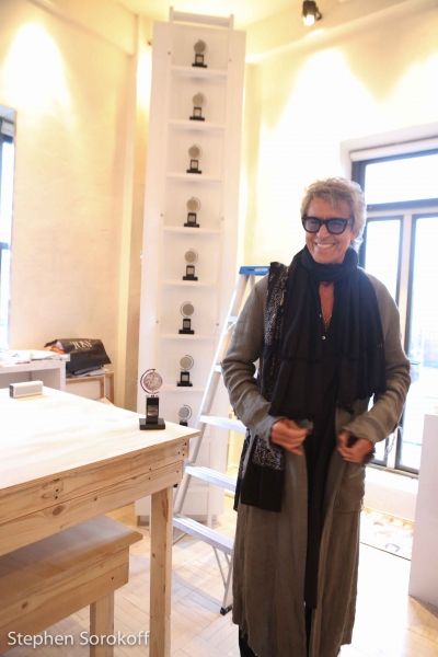 Photo Coverage: Tommy Tune Brings Home Lifetime Achievement Tony Award Image