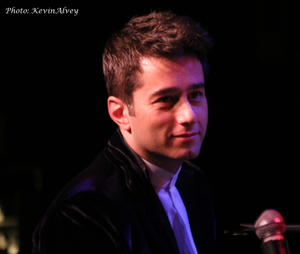 Photo Flash: Jazz Pianist Matt Baker 'Remembers Oscar' at Birdland Image