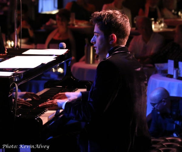 Photo Flash: Jazz Pianist Matt Baker 'Remembers Oscar' at Birdland Image