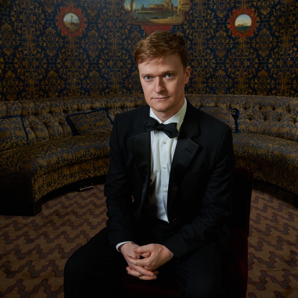 Photo Flash: Broadway Celebrates the Tonys at the Carlyle-Portraits of the Stars! Image
