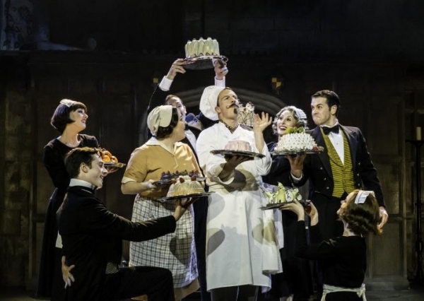 Photo Flash: First Look at Richard Fleeshman, Summer Strallen and More in A DAMSEL IN DISTRESS Image