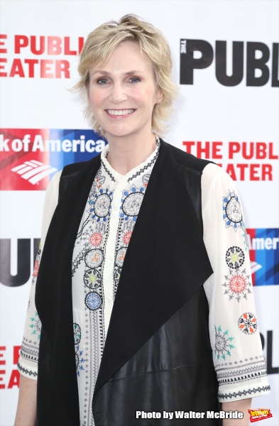 Jane Lynch  Photo