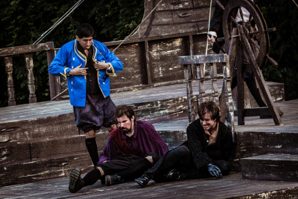 Photo Coverage: First Look at Actors' Theatre of Columbus' CAPTAIN BLOOD Image