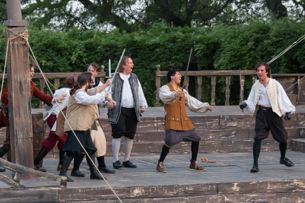 Photo Coverage: First Look at Actors' Theatre of Columbus' CAPTAIN BLOOD Image