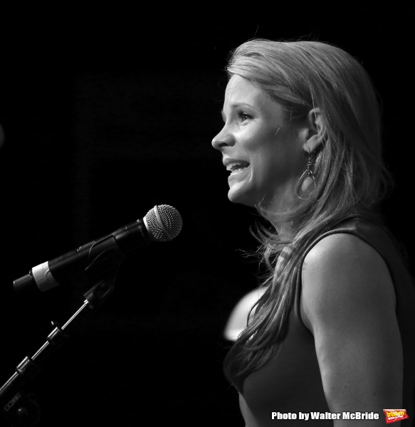 Photo Coverage: THE KING AND I Cast Celebrates Album Release at Barnes & Noble  Image