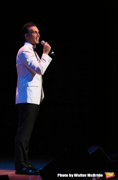 Photo Coverage: Go Inside Cheyenne Jackson's Town Hall Concert! Image