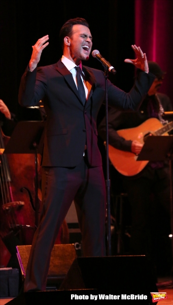 Photo Coverage: Go Inside Cheyenne Jackson's Town Hall Concert! Image