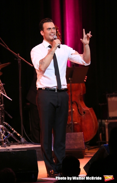 Photo Coverage: Go Inside Cheyenne Jackson's Town Hall Concert! Image