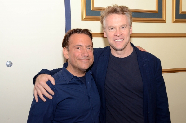 Photo Flash: Brooke Shields, Ramona Singer & More in CELEBRITY AUTOBIOGRAPHY Image
