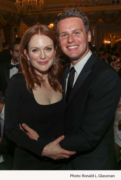 Photo Flash: Julianne Moore, David Hyde Pierce, Jonathan Groff and More at 2015 FORGET-ME-NOT Gala Image