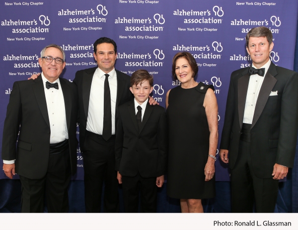 Photo Flash: Julianne Moore, David Hyde Pierce, Jonathan Groff and More at 2015 FORGET-ME-NOT Gala Image