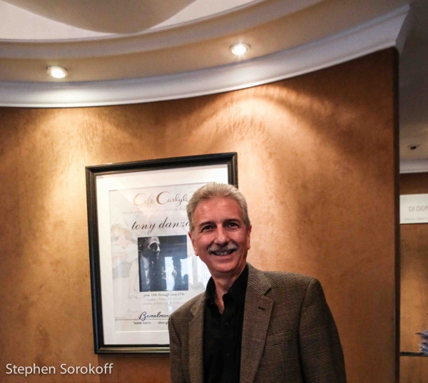 Photo Coverage: Tony Danza Makes Cafe Carlyle Debut with STANDARDS & STORIES Image
