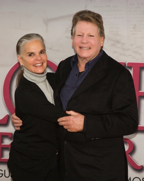 Photo Flash: Meet the Stars of LOVE LETTERS, Touring to Broward Center This Summer Image